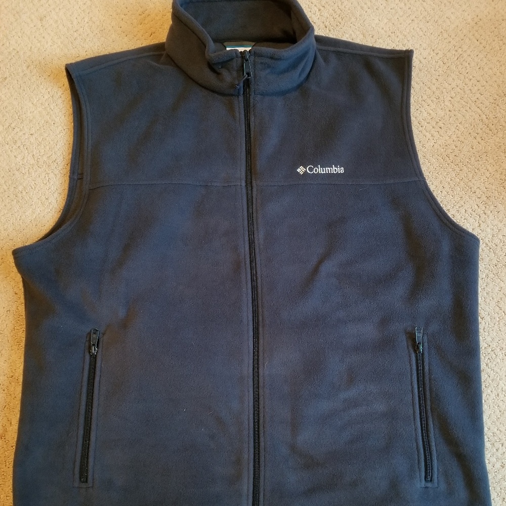 Columbia fleece vest
